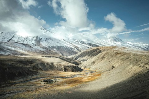 Landscape in the Wakhan Corridor, a few kilometres west of Bozai Gumbaz, Afghanistan, Asia