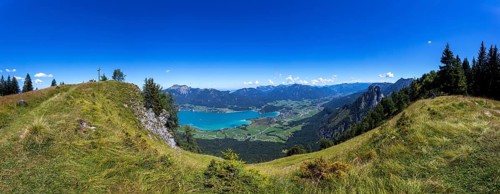 View from the summit of the Bleckwand to the Wolfgangsee, Osterhorngruppe, Salzkammergut, Land