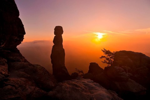Sunrise on the Pfaffenstein with the Barabarine