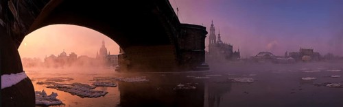 Dresden, morning fog over the Elbe. With temperatures as low as 20 degrees below zero, the Elbe