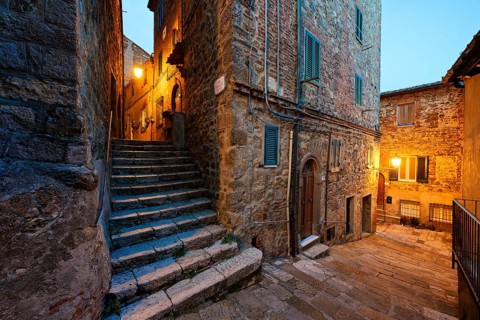 Dark romantic alleys, twilight, Montesiepi, Chiusdino, Tuscany, Italy, Europe