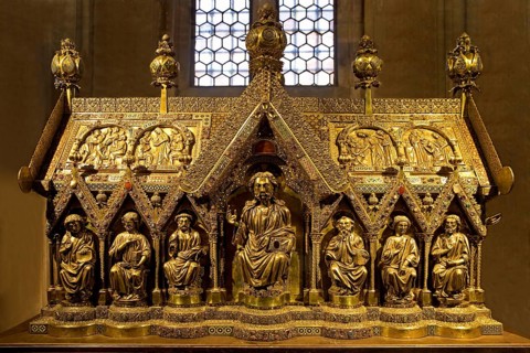 Elisabeth shrine, where Elisabeth's bones once lay, Elisabeth Church, Marburg an der Lahn, Hesse,