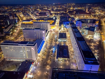 Prager Strasse and St. Petersburger Strasse, with the Prager Spitze, the Pullmann Hotel, the