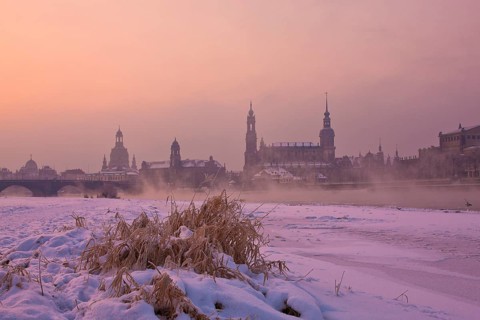 Dresden morning fog over the Elbe