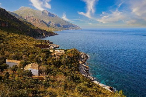 Coastline, stone houses, red tiled roofs, green mountains, sky replaced (KI), Zingaro, national