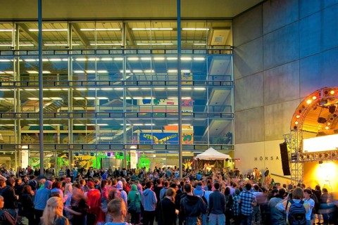 The Dresden Campus Party took place for the 16th time. The crowd rocked on a total of 6 band and