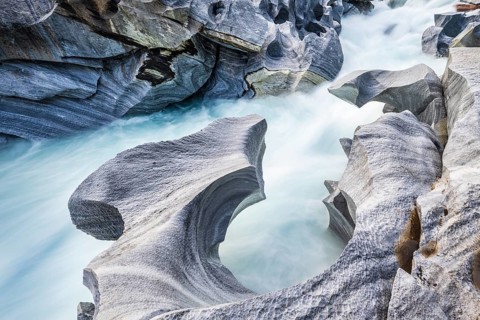 Marble Lottet, Marble Castle, Marble Gorge, Glomaga River, Mo I Rana, Nordland, Norway, Europe