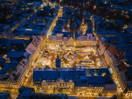 The Freiberg Christmas Market on the Obermarkt in front of the town hall