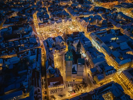 The Freiberg Christmas Market on the Obermarkt in front of the town hall