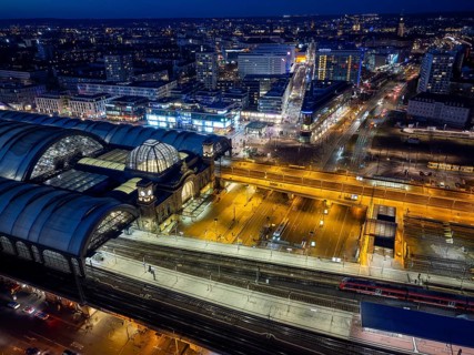 Central station at Wiener Platz. The new construction has been completed, the membrane roof of the