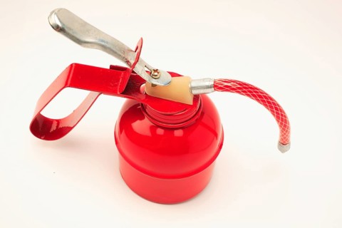 Tool, red oil can