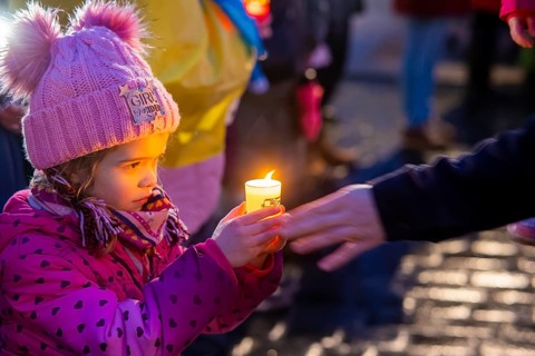 On the first anniversary of the Russian invasion of Ukraine, a large solidarity rally of Dresdeners