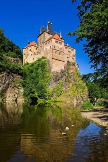 DEU Saxony Kriebstein Kriebstein Castle rises on a steep rock above the Zschopau. Within the large