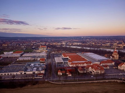 The Neue Messe Dresden is the name of the conversion project of the heritage-protected site of the