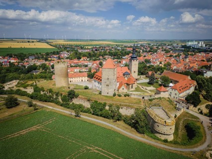 Querfurt Castle is located in the town of Querfurt in Saalekreis, Saxony-Anhalt. The hilltop castle