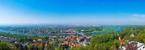 Steamboat parade on the Elbe