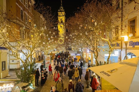 Known today as the Bautzen Wenzelsmarkt, Upper Sorbian Budyske Wjaclawske wiki, the Bautzen