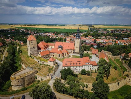Querfurt Castle is located in the town of Querfurt in Saalekreis, Saxony-Anhalt. The hilltop castle