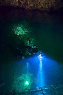 Divers in the old Miltitz lime mine