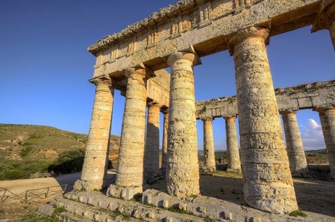 Evening light, Doric temple, Segesta, Super wide angle shot, Ancient site, Archaeological site,