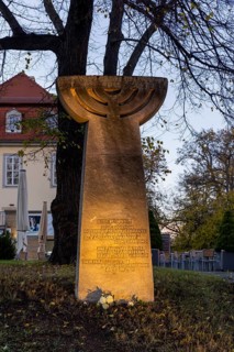 On the occasion of the 83rd anniversary of the Reich Pogrom Night, the commemoration ceremony took
