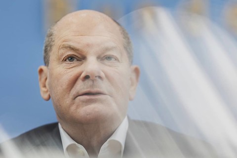 Olaf Scholz (SPD), Federal Chancellor, recorded at a federal press conference on current domestic