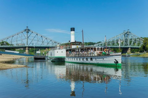 Steamship Dresden from 1926 of the Sächsische Dampfschifffahrtsgesellschaft at the blauen Wunder in