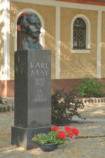 Karl May Monument, sculpture, stele, inscription, bust, head, Karl May, Hohenstein-Ernstthal,