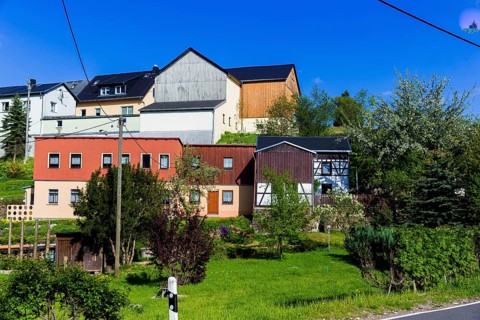 Village view of Oberfrauendorf in the Osterzgebirge mountains