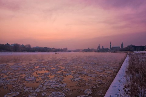 Dresden morning fog over the Elbe