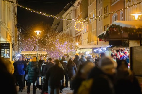 Known today as the Bautzen Wenzelsmarkt, Upper Sorbian Budyske Wjaclawske wiki, the Bautzen