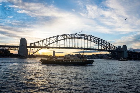 Sunset over Sydney harbour bridge Sydney, New South Wales, Australia, Oceania