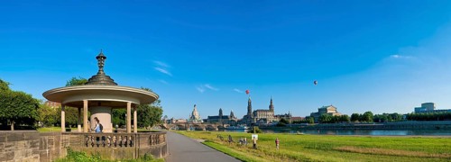 DEU Saxony Dresden Dresden Silhouette