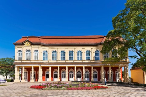 (Â© Sylvio Dittrich +49 1772156417) Merseburg Castle Garden Salon The Merseburg Castle Garden Salon