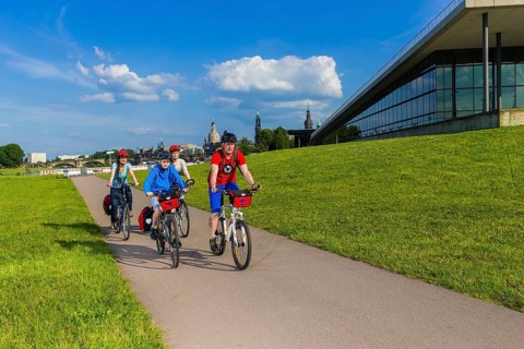 Elbe Cycle Route in Dresden