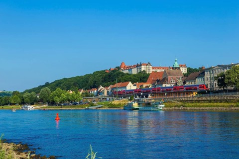 Pirna is a large district town and the administrative seat of the Sächsische Schweiz-Osterzgebirge
