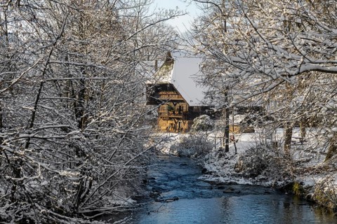 Snow-covered Black Forest farm, Fürstenberger Hof museum of local history, Unterharmersbach, Black