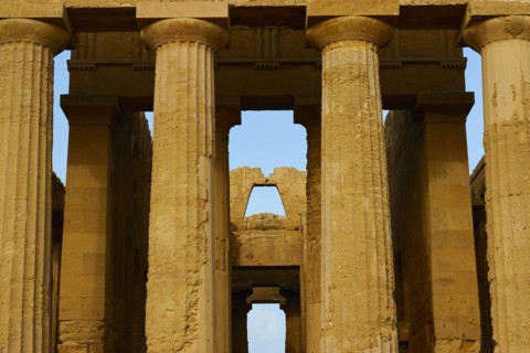Evening light, detail, Four Pillars, chapter, Concordia Temple, Valley of the Temples, valle dei