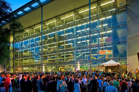 The Dresden Campus Party took place for the 16th time. The crowd rocked on a total of 6 band and