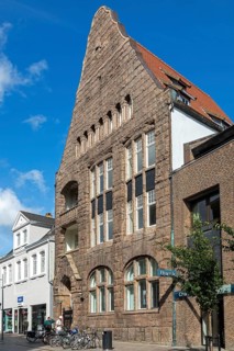 Bank building, pedestrian zone, Sonderborg, Syddanmark, Denmark, Europe