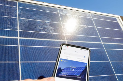 Solar power system, with an app the solar power yield can be controlled at any time