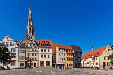 (Â© Sylvio Dittrich +49 1772156417) Merseburg Old Town Hall, Market Square and St Maximi's Church