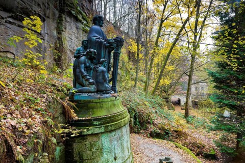 Richard Wagner monument in Liebethaler Grund