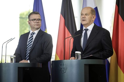 (R-L) Olaf Scholz, Federal Chancellor, and Petteri Orpo, Prime Minister of the Republic of Finland,