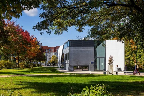 carbon house