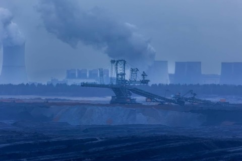 The Nochten open-cast mine (Upper Sorbian: Wochoo¾anska jama) is an open-cast lignite mine in