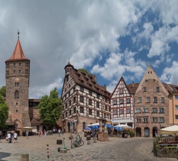 Historic Tiergärtnertorplatz with the Pilatus House and the Neutorturm, Nuremberg, Central