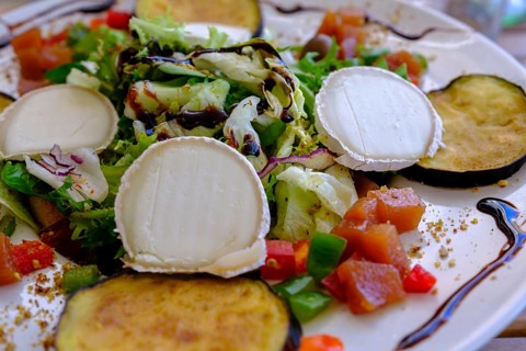 Salad with goat cheese, food, Cadaqués, Costa Brava, Catalonia, Spain, Europe