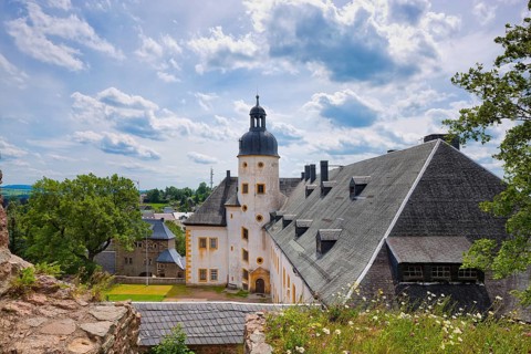 Frauenstein View to the castle