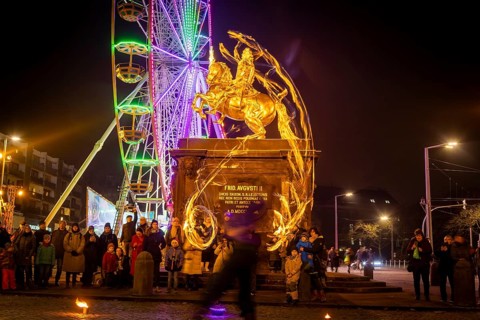 Georg Grässler of TwoElements with his fire show at the Goldener horse-rider, where the